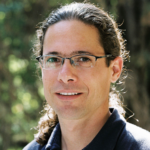 Porträt des Hebräischlehrers Ouzi Rotem